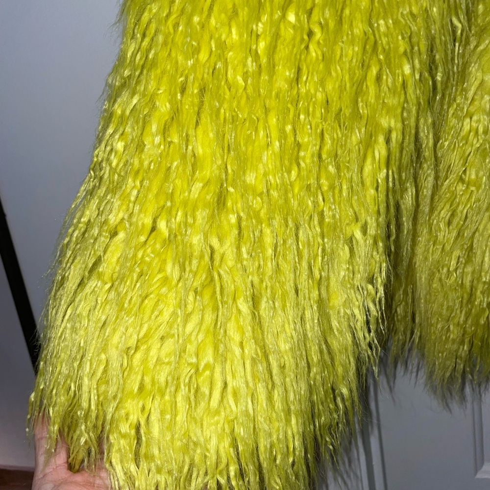 DONNA SALYERS Fabulous Furs MONGOLIAN Faux Fur IN CITRON VIBRANT SZ SMALL NWT - Picture 6 of 14